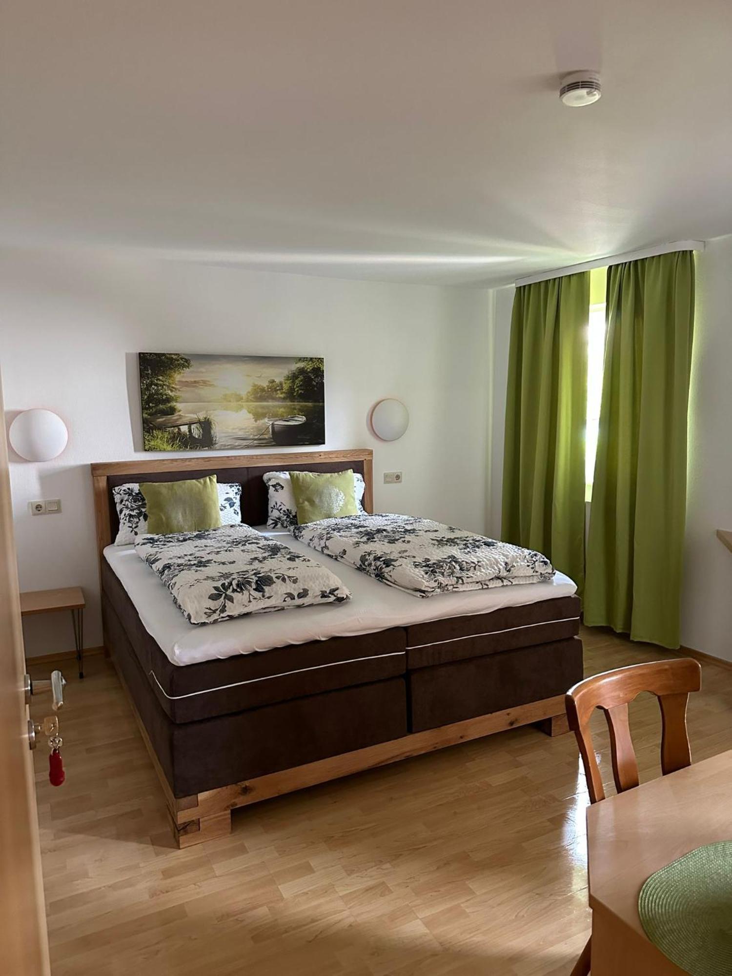 Hotel 7 Winden Spaichingen Exteriér fotografie