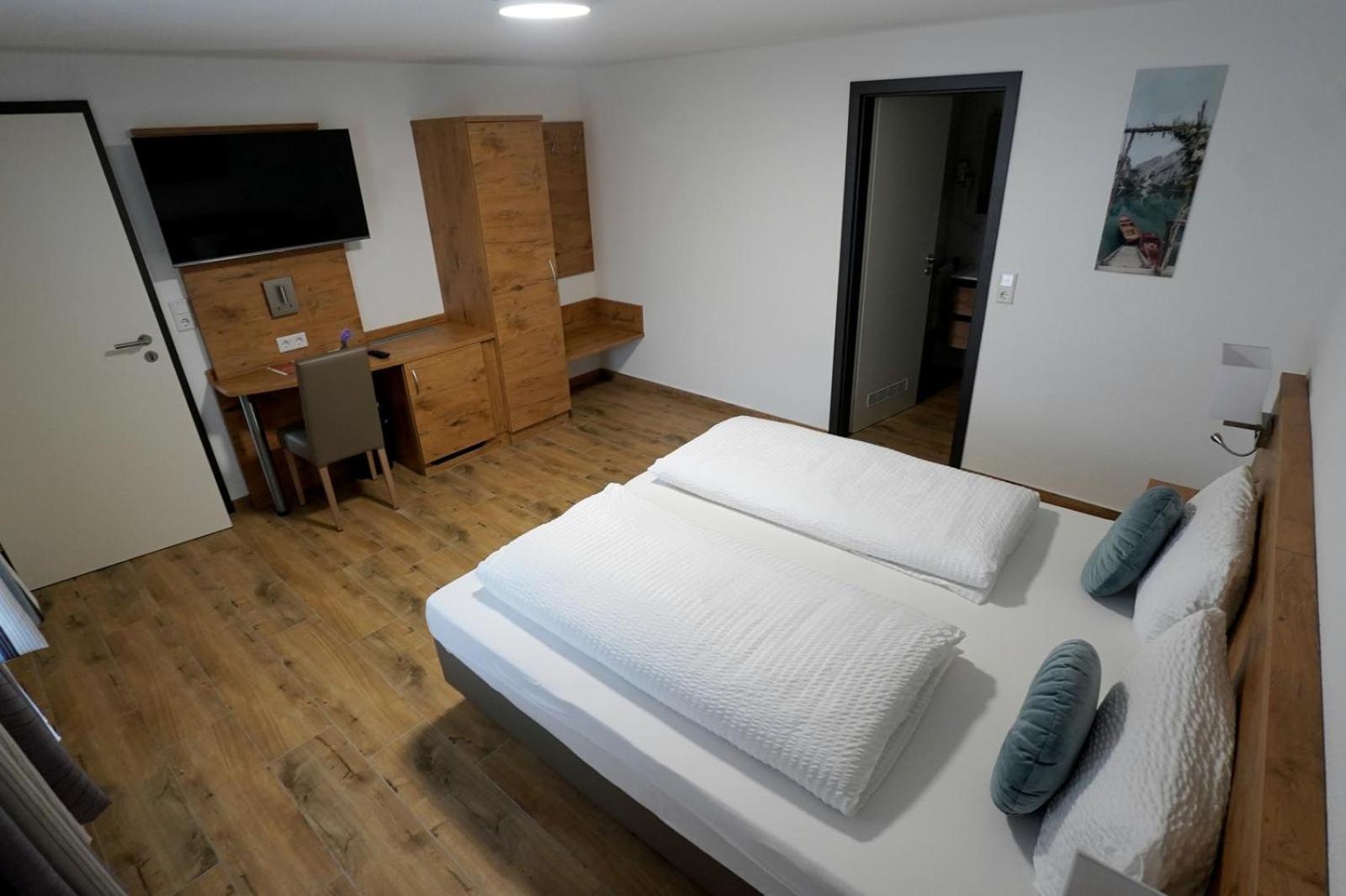Hotel 7 Winden Spaichingen Exteriér fotografie